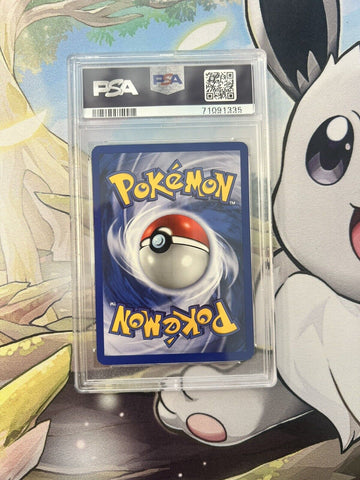 PSA Graded 8 Misty's Seadra, 2000 Pokémon Card Game Gym Heroes, HOLO- Prerelease